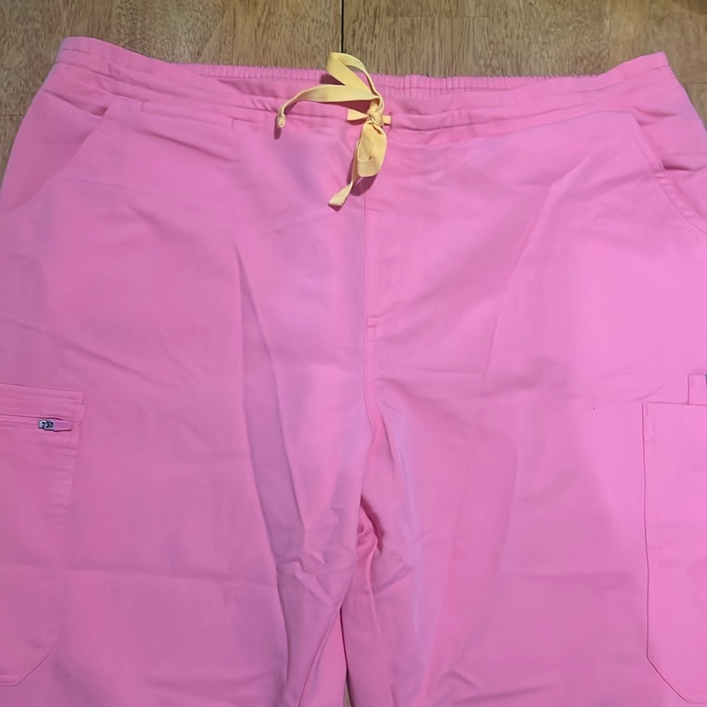 FIGS YOLA NEON PINK SCRUB PANTS